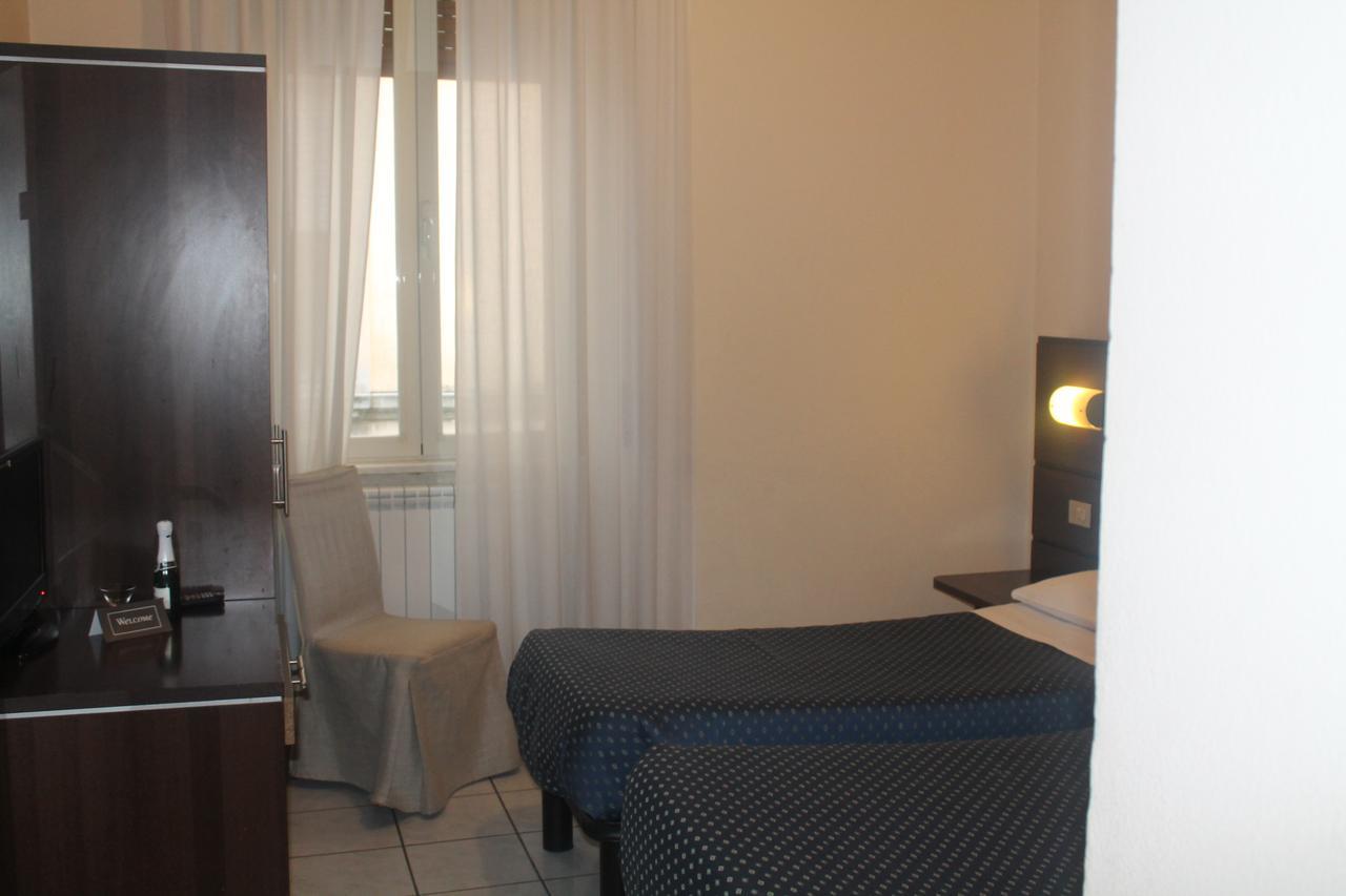 Hotel Catalani E Madrid Milánó Kültér fotó